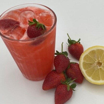 KETO STRAWBERRY LEMONADE